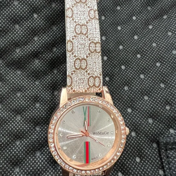 Watch - Picture 5 of 7